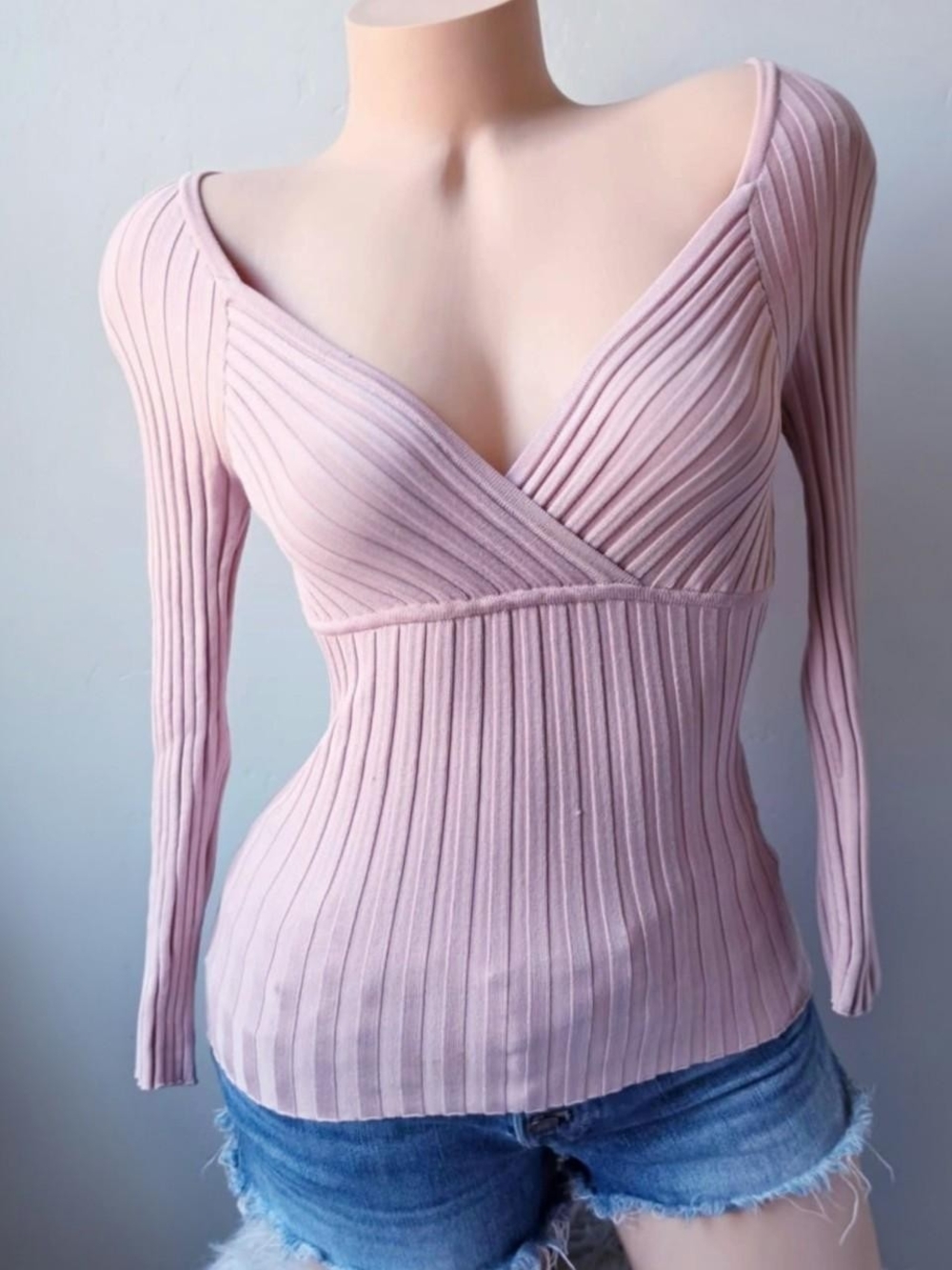 2000s y2k pink Bebe 3/4 sleeve ribbed silk top